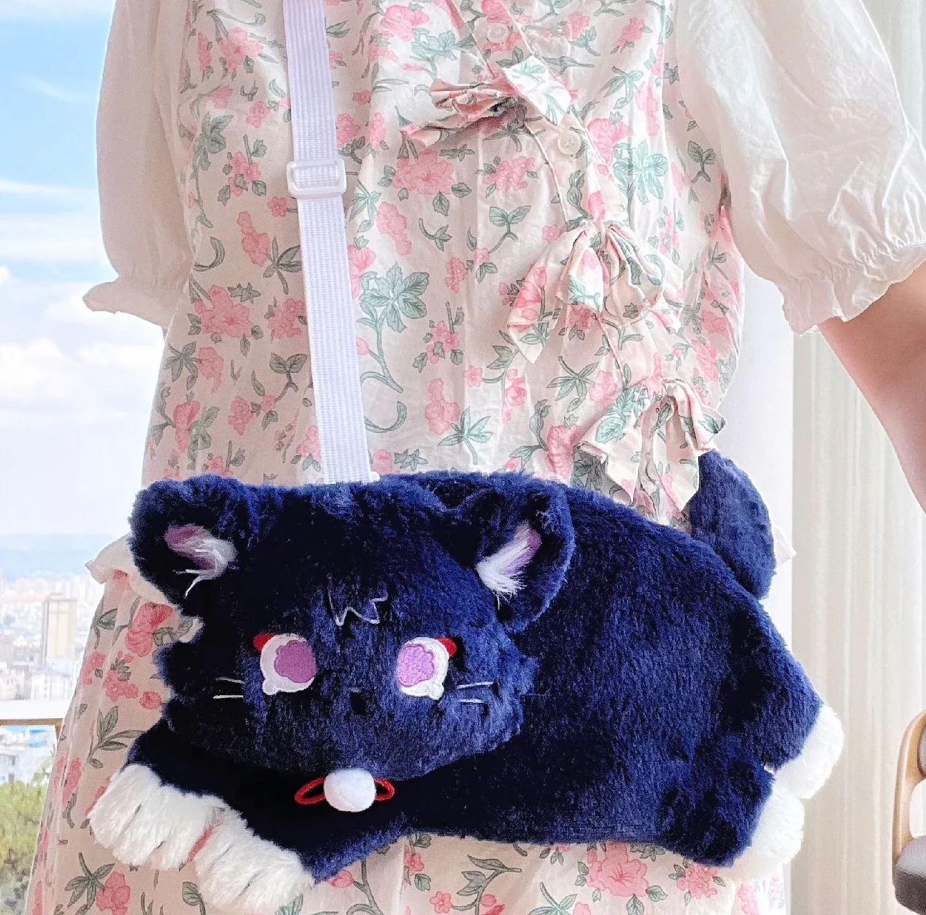 Smile House  Fanart Cat Crossbody Bag 17CMx35CM - Image 4